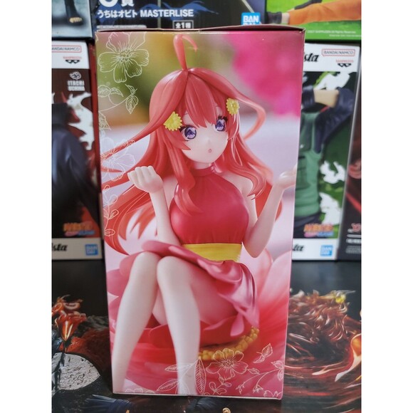 The Quintessential Quintuplets Bloo-me! Itsuki Nakano Figure FuRyu - Picture 3 of 8